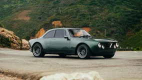 Totem показала GT Super Litorale Brado с зеленым карбоном и V6 до 739 л.с.
