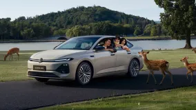 Volkswagen ID. Era 5S стартовал в Китае: PHEV-седан стоит от 115 900 юаней