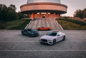 Bentley Warsaw подготовила коллекцию Continental Sun, Earth и Moon с космическими мотивами