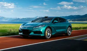 Denza Z9 GT добавит трехмоторную версию e3 мощностью 1140 л.с. 9 сентября