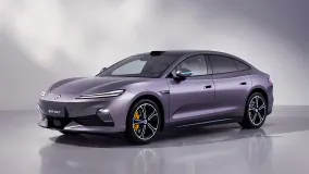 Denza Z9S запустят 23 сентября: предзаказ от 319 800 юаней, батарея 122,496 кВт·ч и 1100 км CLTC