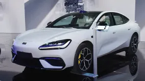 Geely Galaxy TT вышел на рынок Китая: 800-вольтовая архитектура, до 725 км CLTC и цена от 129 900 юаней