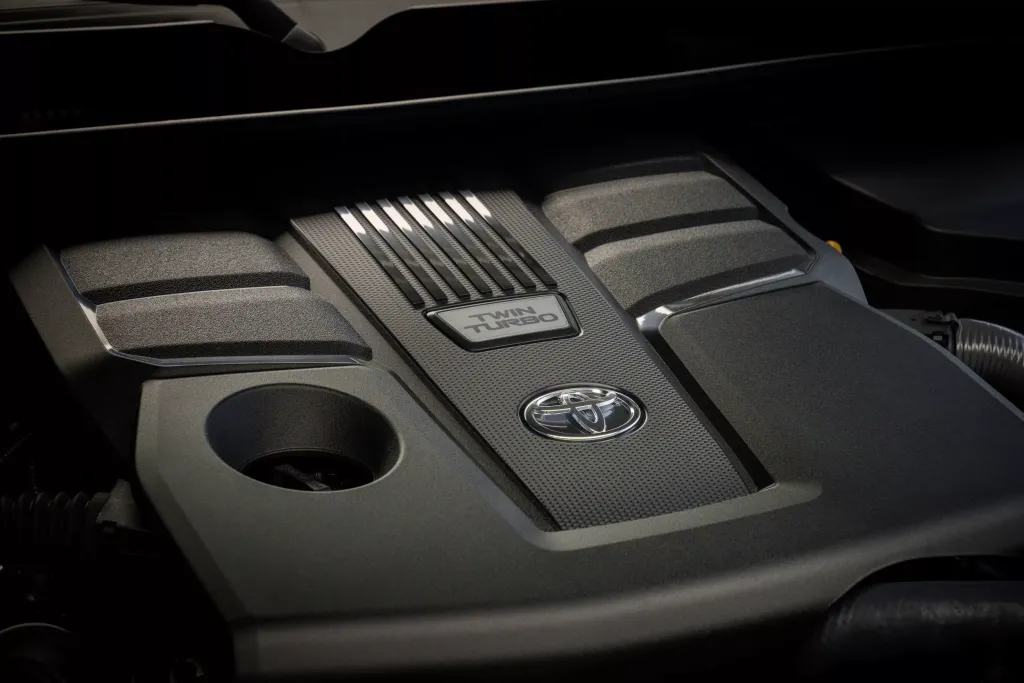 Toyota Land Cruiser 300