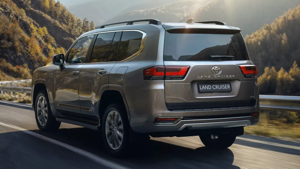 Toyota Land Cruiser 300