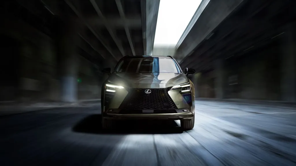 Lexus NX 2027 получил рестайлинг
