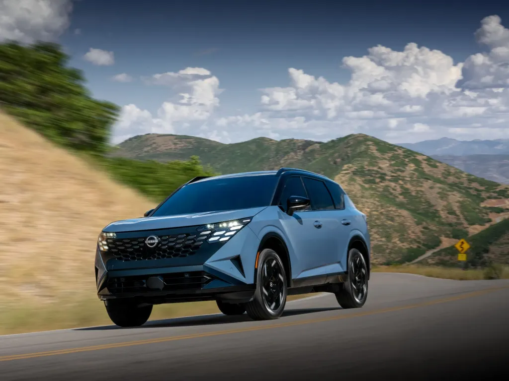 Nissan Rogue Hybrid 2027