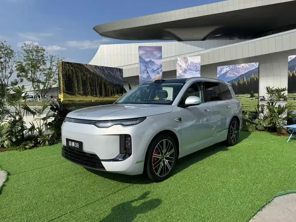 BYD Sealion 08 запущен в Китае