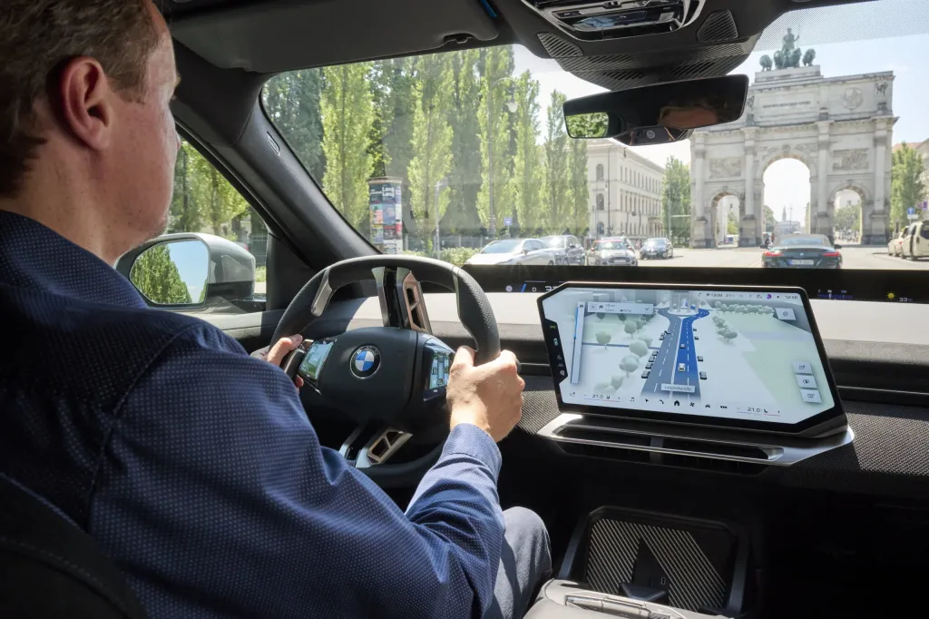 BMW New 3D Maps 1