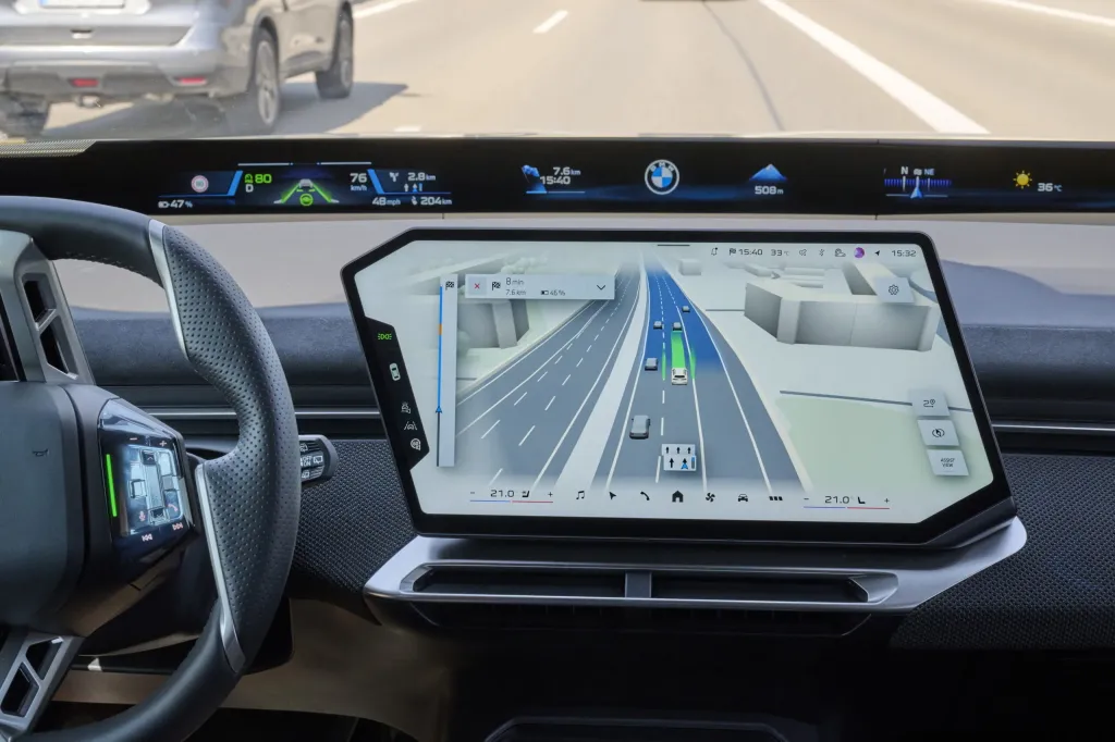 BMW New 3D Maps 1