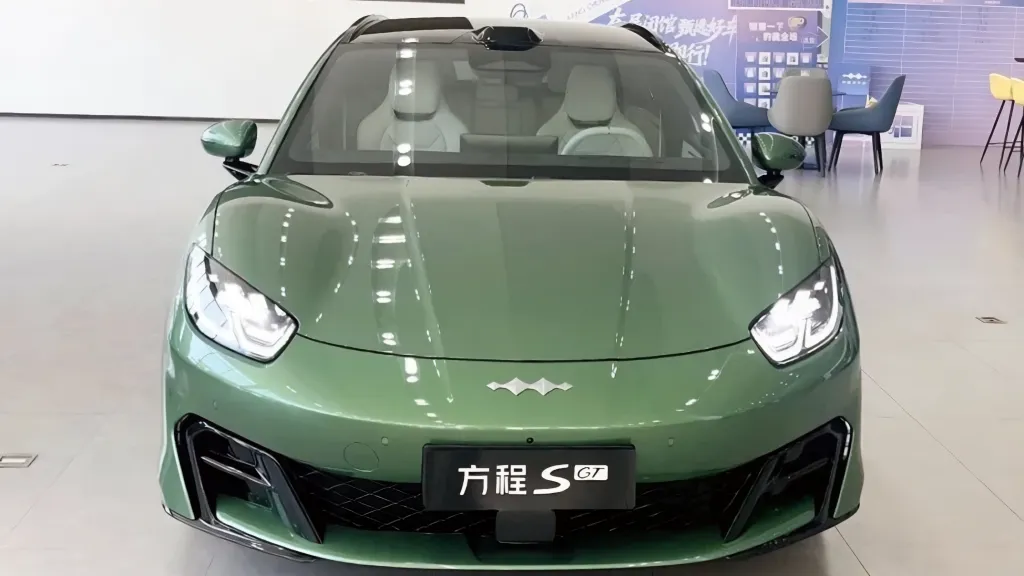 BYD Fang Cheng Bao Formula S GT