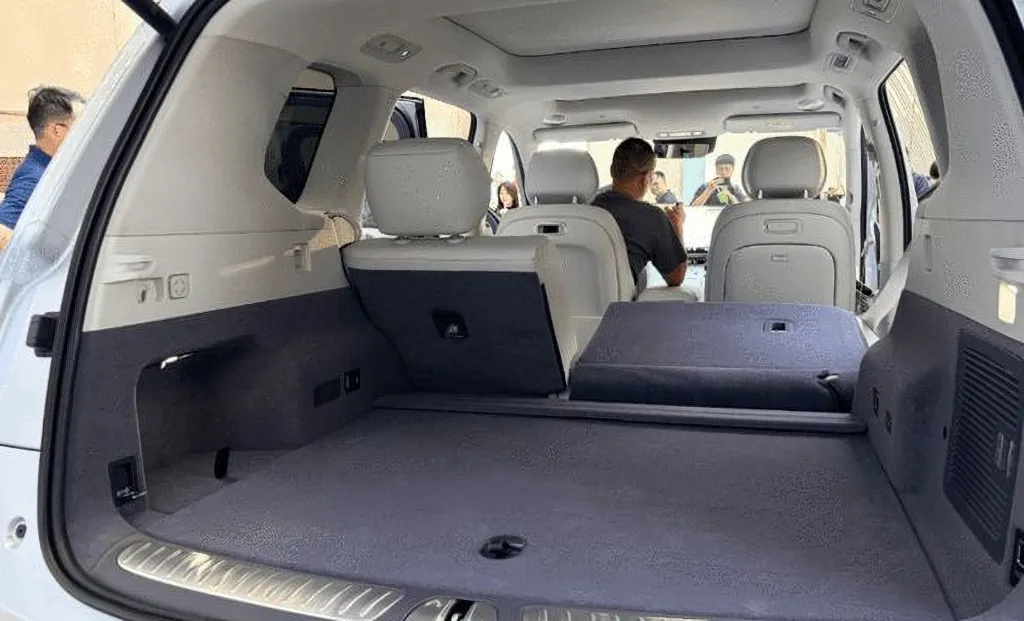 BYD Sealion 08 запущен в Китае
