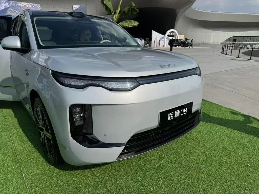 BYD Sealion 08 запущен в Китае