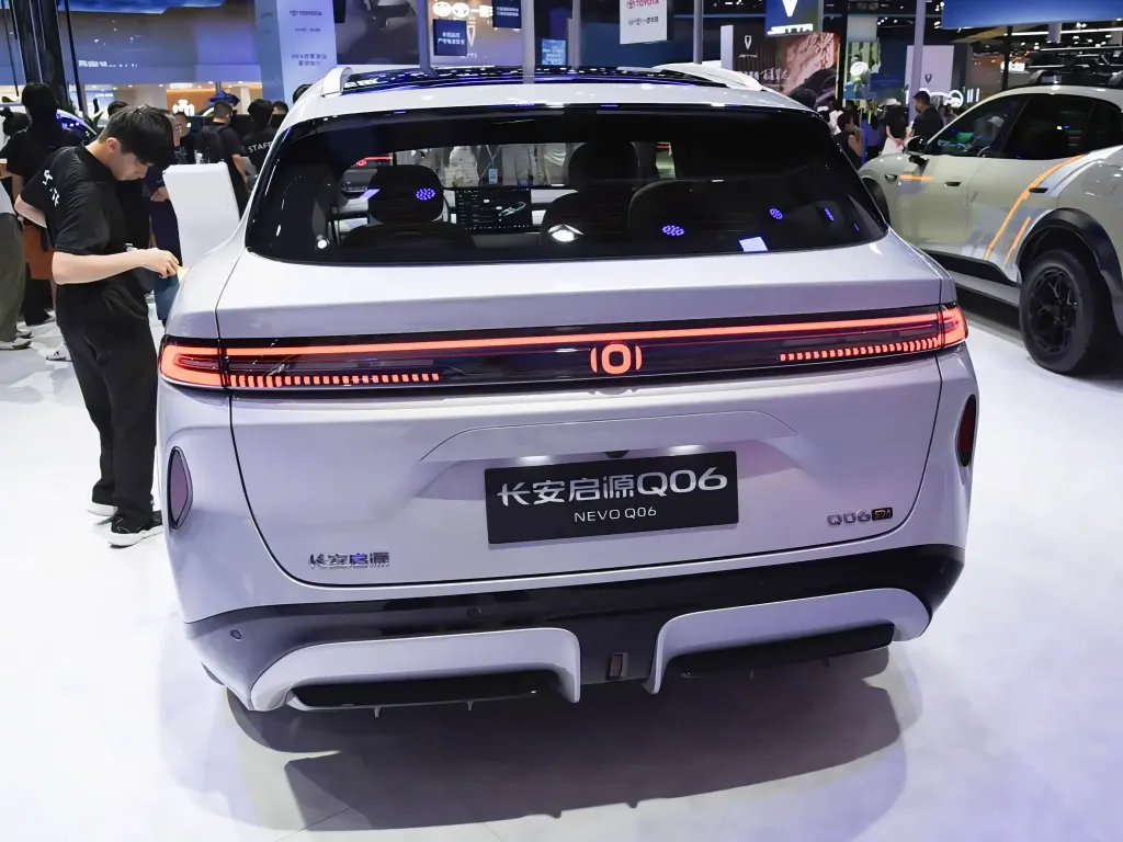 Changan Nevo Q06