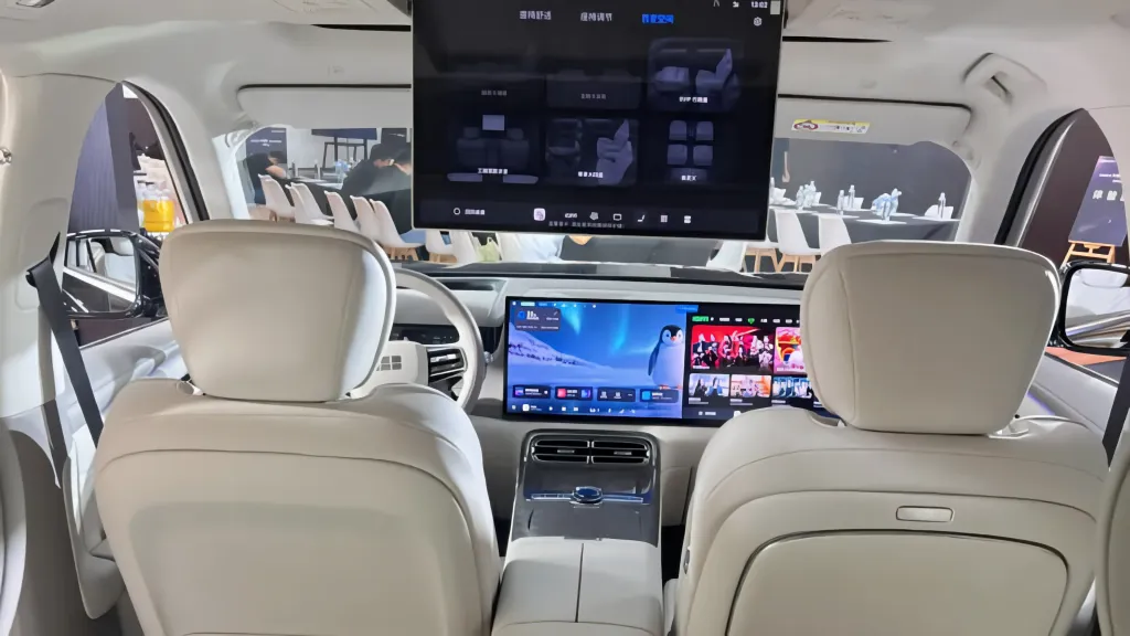 Geely Galaxy M9