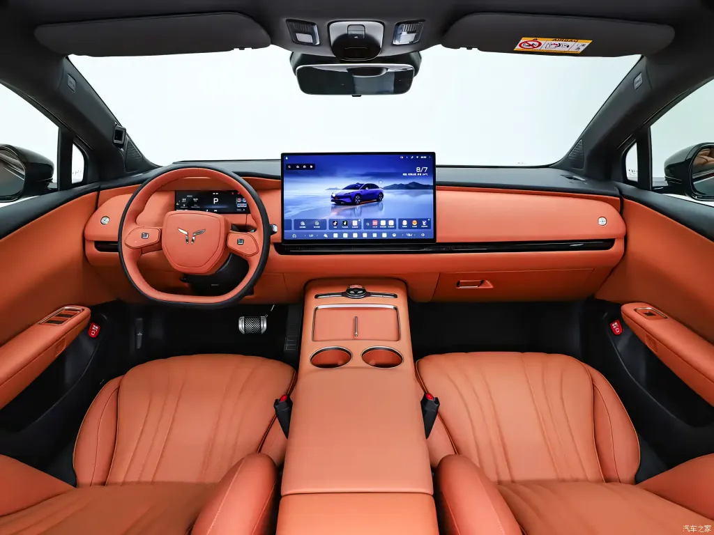 Hongqi Tiangong 07