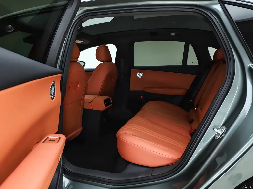 Hongqi Tiangong 07