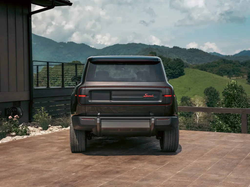 Scout Traveler Mountainside