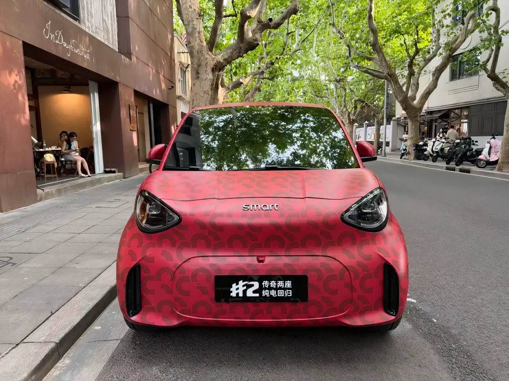Smart #2 вышел на улицы Китая