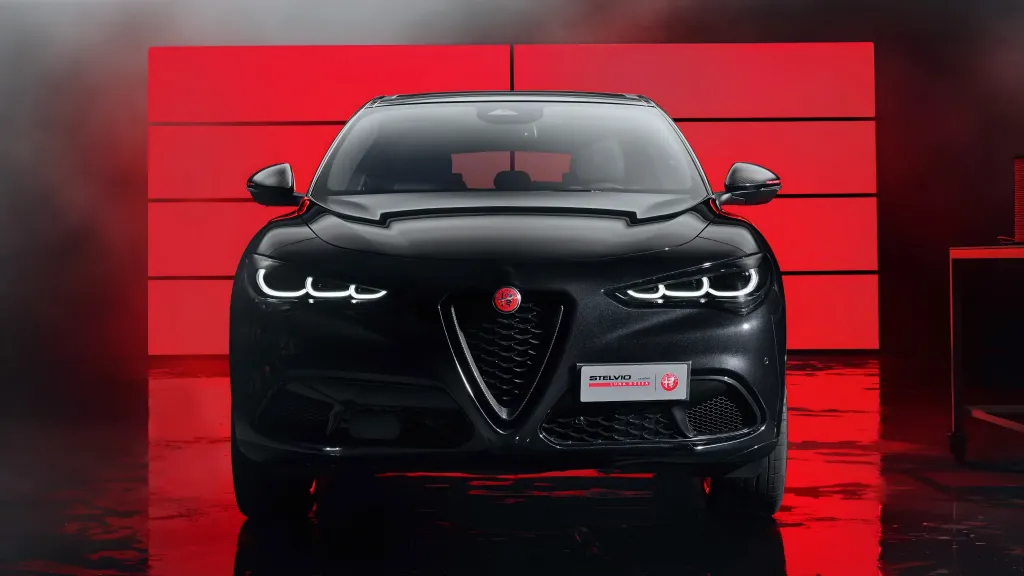 Alfa Romeo Stelvio Edizione Luna Rossa