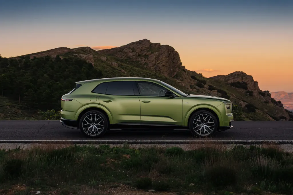 Bentley представила электрический Torcal