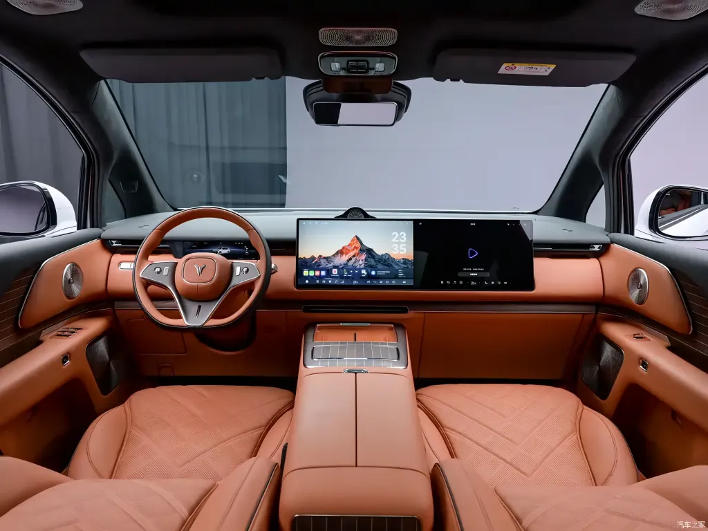 Dongfeng Voyah Dream 9