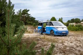 Volkswagen ID. California Cruise стал первой электрической California на базе ID. Buzz