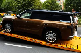 BYD начала регистрацию клиентов на Fang Cheng Bao Ti 9 в Китае