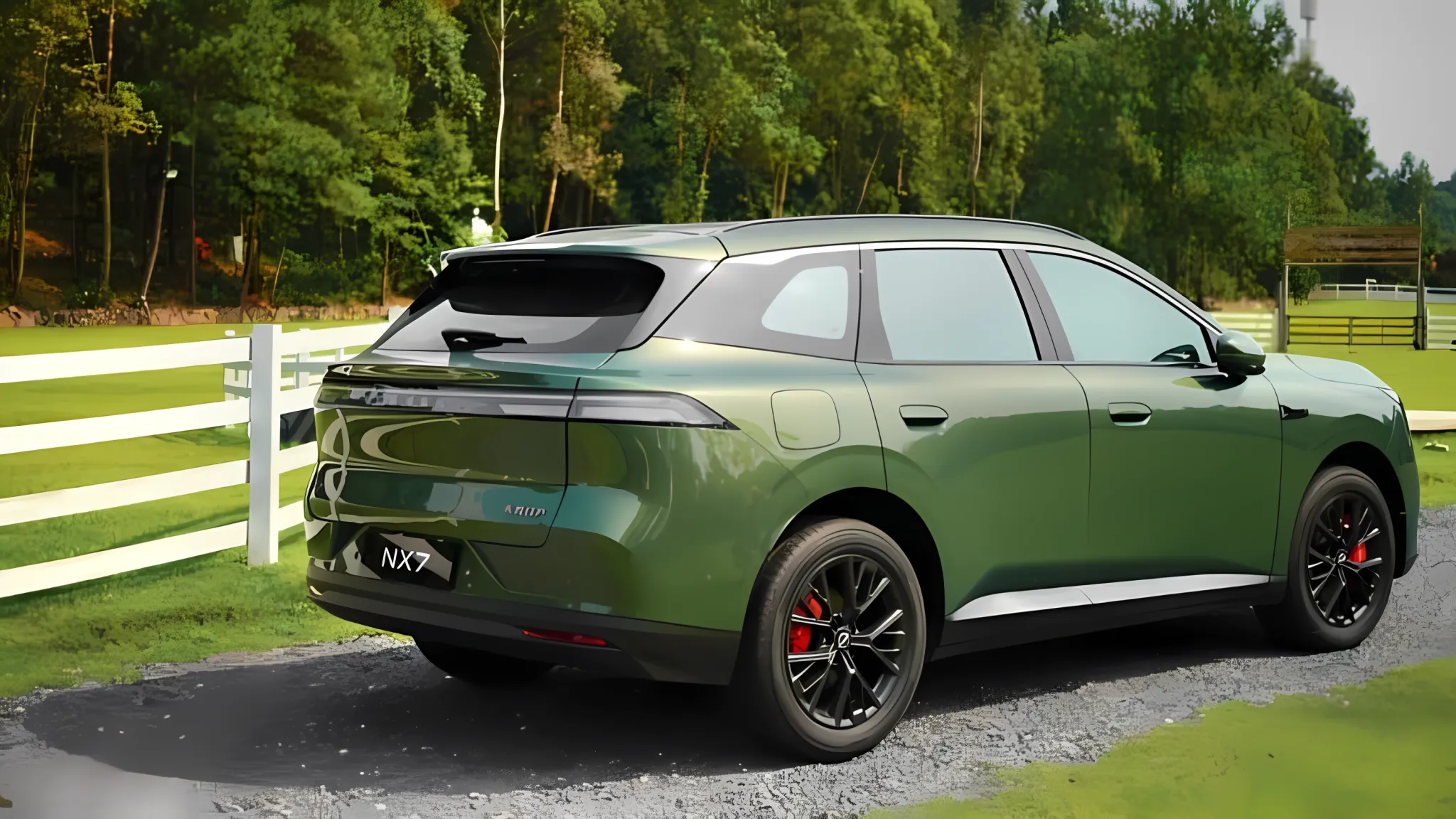 Nissan NX7 вышел на дороги без камуфляжа перед запуском в Китае — фото 1