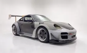 ShowTime строит переднемоторный Porsche 911 поколения 996 с двухтурбинным LS V8
