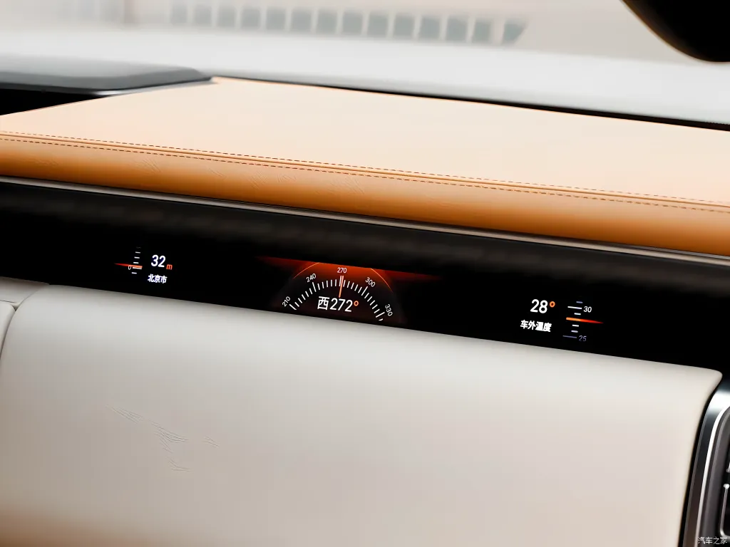 Geely Battleship 700 вышел в Китае с тремя силовыми установками — фото 14