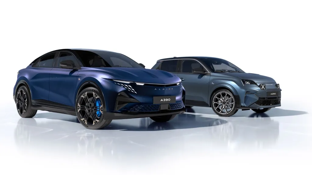 Alpine A290 Collection получил окрашенные арки и новый салон — фото 6