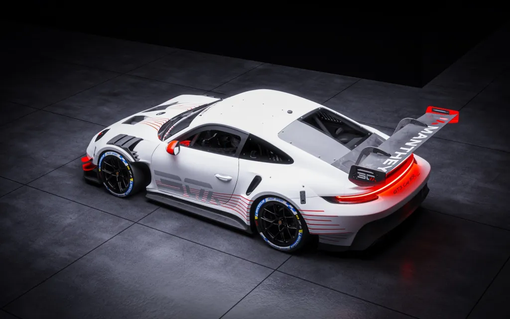 Porsche довела долю в Manthey Racing до 67% к 30-летию компании — фото 21