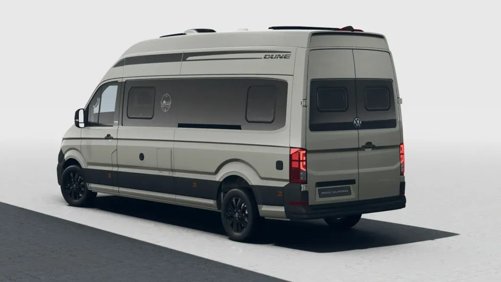 Volkswagen Grand California 2027 подешевел в Британии и получил версию Dune — фото 20
