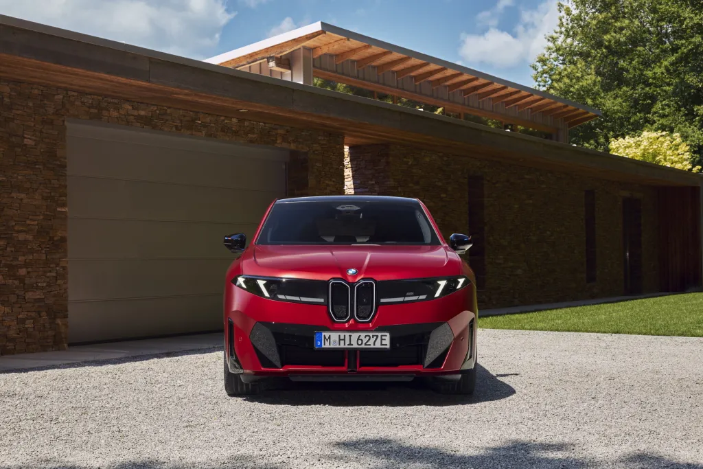 Новый BMW iX4
